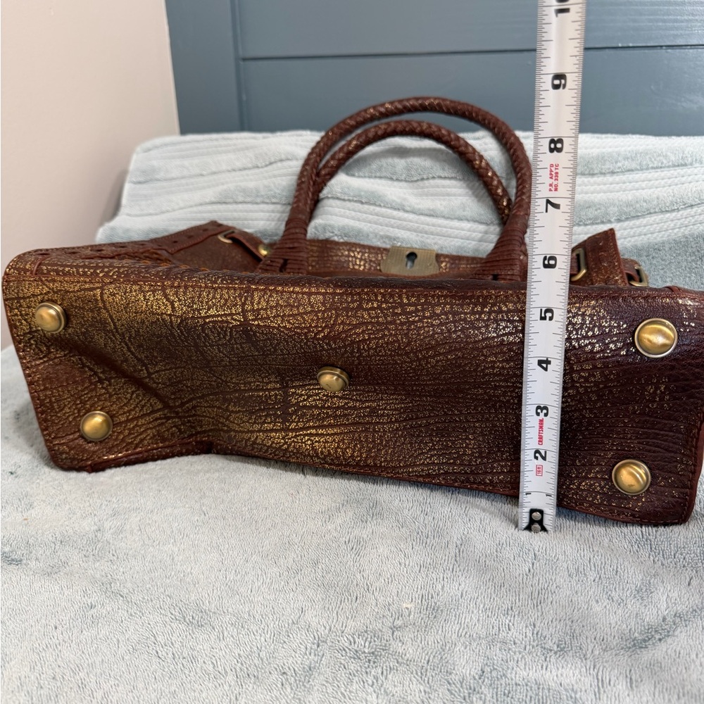 Patricia Nash Discovery Bag - Picture 6 of 8